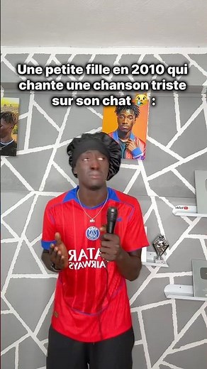 Une petite fille en 2010 qui chante une chanson triste sur son chat 😿 #humour #shorts #pourtoi