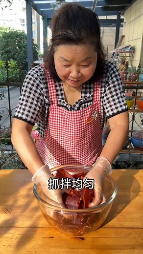 18K views · 554 reactions | I haven't made pork jerky in a long time|好久没做猪肉脯了 #美食 #美食製作 #童年 #懷舊 #fblifestyle | 唐小米 | Facebook