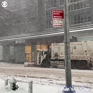 4.7K views · 42 reactions | NYC SNOW: A winter storm hit New York City with heavy snow on Monday (2/1). The city has issued a state of emergency as forecasts predict the NYC area could see a foot or more of snow by Tuesday. | WJHL | Facebook