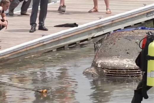 Divers find human bones in sunken car at Mount Sinai's Cedar Beach