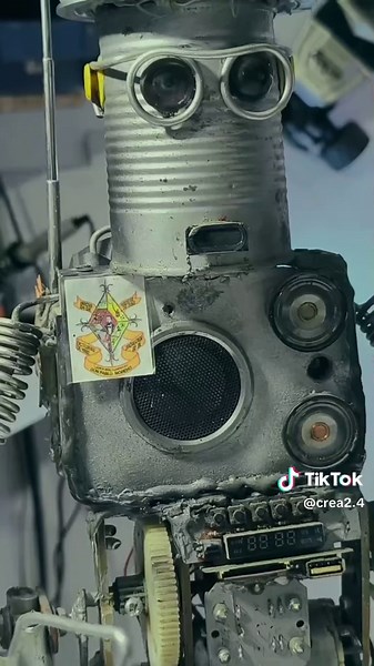 Nuestro Primer Prototipo: Un Robot de Sueños