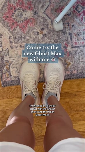 Introducing the Brooks Ghost Max: CarbonNeutral® Shoes for Effortless Runs