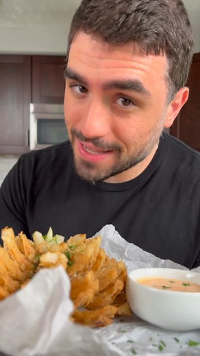 Blooming Onion Recipe: Crispy & Delicious