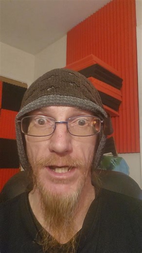 New Hardware, laying sofeware, burning hours like they be suckin oil, makes my mind boil, La Brea Tar Pits, Simple Spit not Full of Shit. #newyear #redsfallin #Elgato #truth | Redsfallin