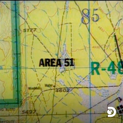 37K views · 161 reactions | Determined to catch extraterrestrial evidence, the two headed over to Area 51 and witnessed a glowing light in the sky. Was it a UFO?  Don't miss #AlienEncounters: Fact or Fiction tomorrow at 10p ET on Discovery! | Discovery | Facebook