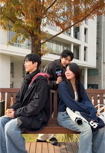 TikTok의 캠소남 | 캠퍼스에서 소개팅해주는 남자
