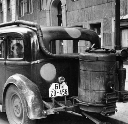 Le gazogène, une solution ancienne en cas de pénurie d’essence