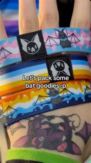 Let's pack some bat goodies of bracelets, buttons and some Pride stuff :3#trans #bat #queer #aroace