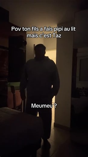 Elies on Instagram: "oui taz aussi fais pipi #humour"