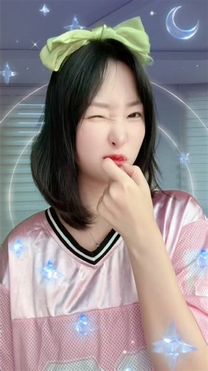 요즘 유행하는 춤!?✨ 한 번에 따라 할 수 있는 사람?🙋 #재밌는 #댄스챌린지 #쇼츠