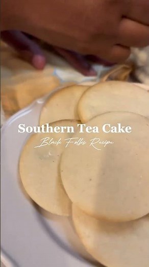 Old-Fashioned Southern Tea Cake Recipe (Soft & Buttery)