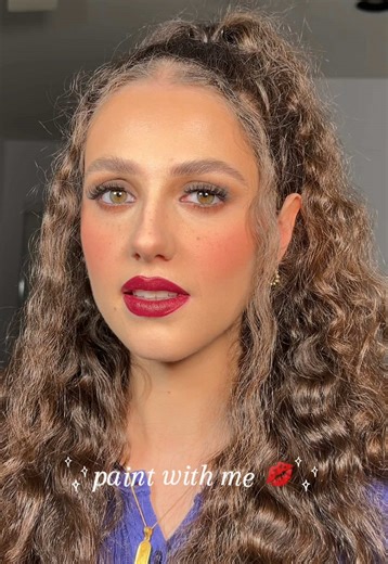 Glam on @Sarah 💋💋 Products: @Too Faced born this way concealer @Huda Beauty easy bake powder pound cake @Makeup By Mario master mattes palette & cream shadow sienna/espresso @Lithe Beauty hd gel eyeliner 100% black nano fill brow pencil soft brunette @Kevyn Aucoin eyelash curler @Tweezerman eyelash guard @Rare Beauty perfect strokes mascara @milkmakeup hydro grip skin tint sculpt cream bronzer stoked @Patrick Ta Beauty major headlines blush she’s wanted she’s the moment @DanessaMyricksBeauty y