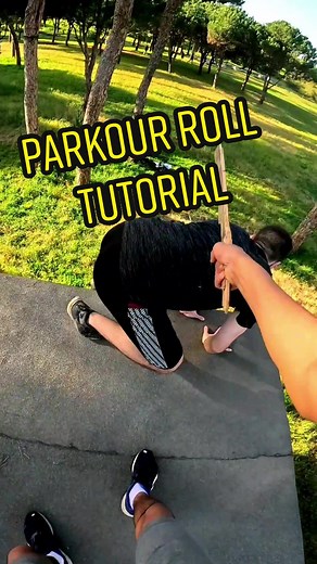 Master the Parkour Roll: A Tutorial to Escape Like a Pro