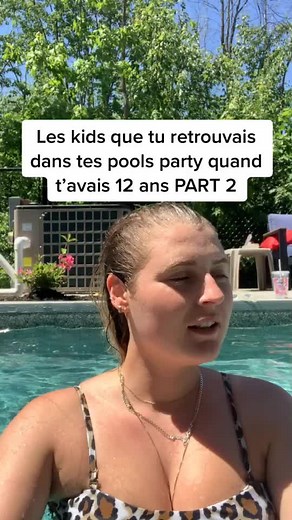 Les kids dans tes pools party quand t’avais 12 ans Part 2. #foryoupage #fyp #quebec #poolparty #pourtoi