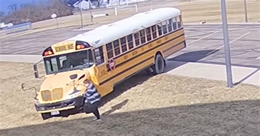Bus Drivers Save Co-Worker During Medical Emergency
