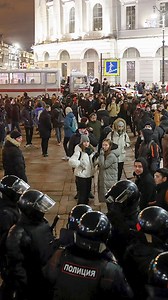 500K views · 12K reactions | Protests in support of Ukraine erupted across Russia despite the government's threat of harsh punishment. Rights monitoring group OVD-Info said more than 1,700 were arrested in 52 Russian cities. | DW News | Facebook