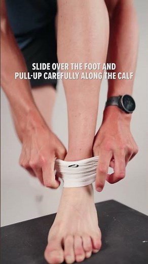 R2 Oxygen | How To Put On by COMPRESSPORT