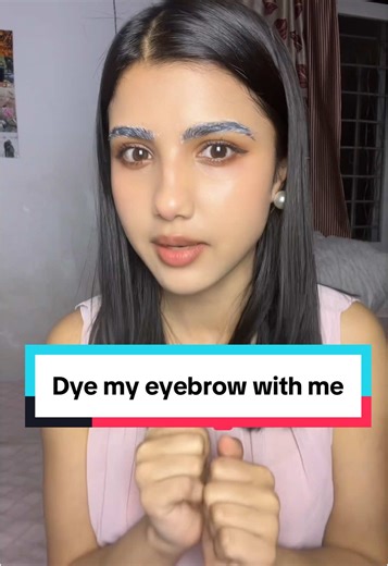 Dye My Eyebrows for a Soft Feminine Glow