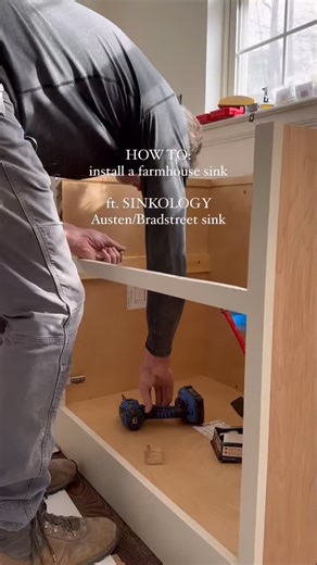 Amanda White on Instagram: "My stepdad is a general contractor for a living, but installing a farmhouse sink is actually not as daunting as it seems— here is a step by step for how to install a farmhouse sink for beginners! I used SINKOLOGY’s Austen fireclay sink and have zero regrets— it’s gorgeous, durable, and affordable! 🧰 What You’ll Need: • SINKOLOGY Farmhouse sink • Measuring tape • Pencil or marker • Level • Circular saw or jigsaw • Screwdriver or drill • Wood shims • 2x4 wood pieces fo