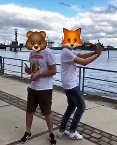 Ein granaten-Team braucht auch ein granaten-Shirt! Das neue #HurricaneSwimTeam-Shirt könnt Ihr für 14,99€ inkl. (!) Versandkosten wegnaschen. Hier entlang: https://goo.gl/YEiWbr ________ Infos & Tickets: www.hurricane.de | Hurricane Festival