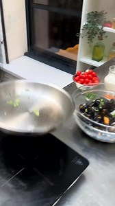 Mon repas pour ce midi 😄😄 | Lysa Biya