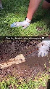1.4M views · 6.3K reactions | Cleaning the drain 猪 #USA #AmericanTikTok #DIYProjects #HomeMaintenance #CleaningHacks #FunnyMoments #WorksiteHumor | Hall of Memes | Facebook