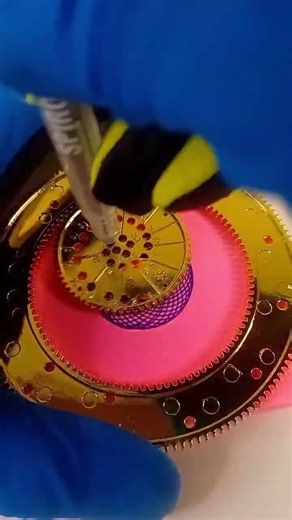 Trending #art #spirograph #artist #satisfyling #trendingshorts #shortsvideo #trending