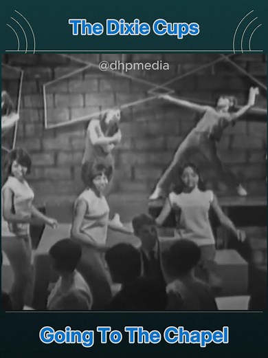 The Dixie Cups - Going To The Chapel (1964) ... 🎶 Let the music play: https://topoldiesclassic.topgreatsong.com/the-dixie-cups-chapel-of-love?utm_source=facebook&utm_medium=preel&utm_campaign=topoldiesclassic | Top Oldies Classic