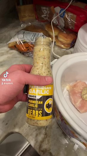 Delicious Parmesan Garlic Crockpot Chicken Recipe