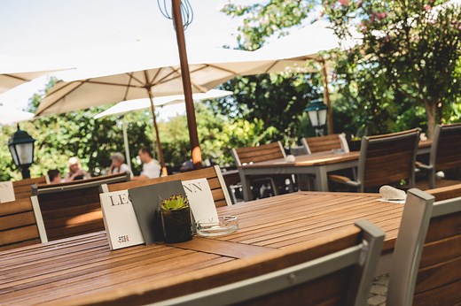 Heuriger - Weingut Leo Aumann