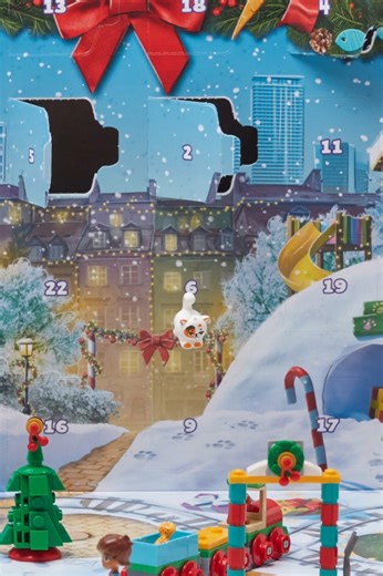 Walking in a Lego wonderland... 🎵⛄️ | The Warehouse