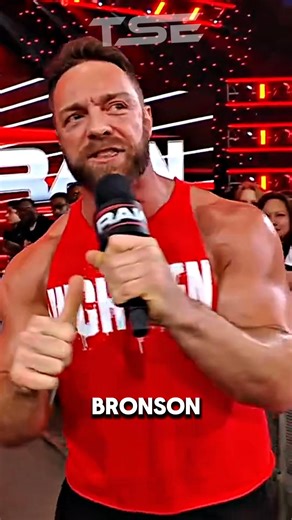 LA Knight Went Off Script To Get Back At Logan Paul On Raw 😨 #WWE | TSEWrestling