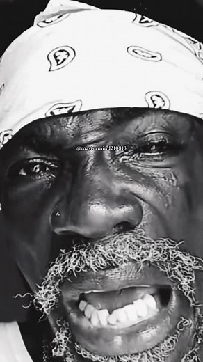 Mesmerizing Bread Cutting and Falling Compilation