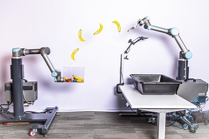 TossingBot, A Robotic Arm That Can Teach Itself to Grasp, Toss and Catch Random Items
