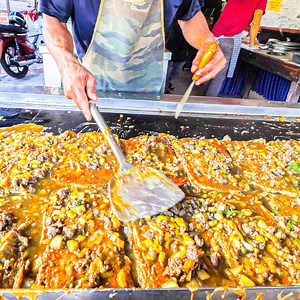The ULTIMATE LEVEL 9999 Street Omelette Pancake!!!! Watch the whole video for the entire process!!!! Amazing!!! | The Food Ranger