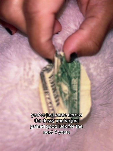 Dussy Origami: Folded Dollar for 4 Years of Good Luck