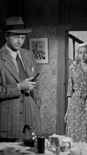 CROSSFIRE (1947) A man is murdered, apparently by one of a group of demobilized soldiers he met in a bar. But which one? And why? Director: Edward Dmytryk Starring: Robert Young, Robert Mitchum, Robert Ryan, Gloria Grahame, Sam Levene | Film Noir Confidential