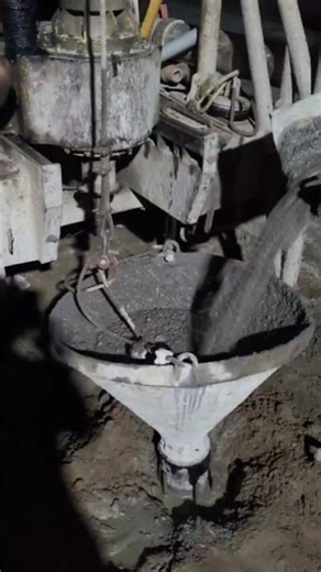 pile concrete pouring #pilefoundation #pileboring #construction