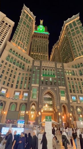 Largest clock tower in the world #umrah #saudiaarbia #makkah #clocktower #shorts #ytshorts #viral