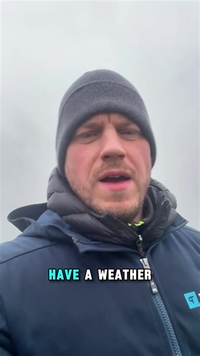 Isn’t a weather station enough? A weather station measures air conditions. Paul-Tech measures what’s happening in the soil and root zone—soil moisture, temperature, and nutrient dynamics—while also showing local air data. Unlike standard weather stations at 2 metres, Paul-Tech is installed directly in the crop, at canopy height. #paultech #farming #agriculture #smartfarming #weather