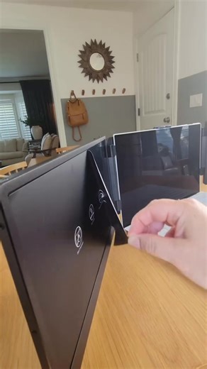 Maximize Productivity with the APILDELLA Triple Screen Extender