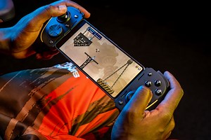 Razer Kishi Ultra Review: The Best Way to Play Mobile Games