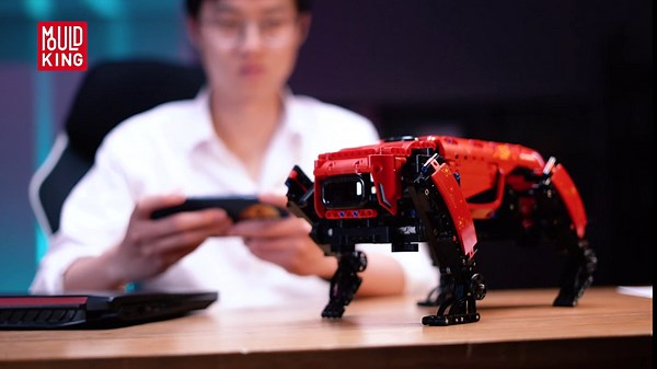 Mould King 15067 Robot Dog Building Kits,Power Module Building Block Kit, 936PCS APP RC Mechanical Intelligent Robot Programmable Educational STEM Toy,Technology Clamping Building Kit Model