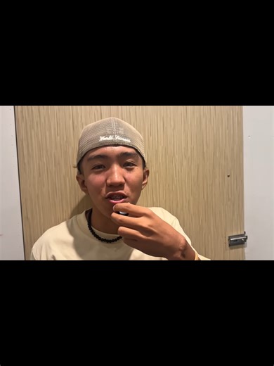 Finding the Human Snake at Robinsons Galleria