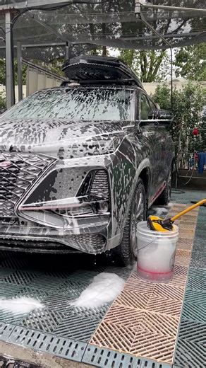 Gentle Car Wash Mop for Scratch-Free Cleaning