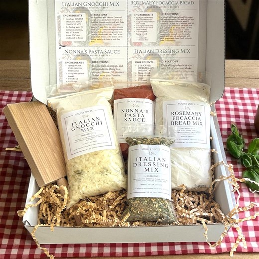 Homemade Italian Dinner Kit Gift Set, Easy Gourmet Gnocchi Pasta Sauce Focaccia & Dressing Mix, Complete Family Meal for Four, Culinary Gift - Etsy