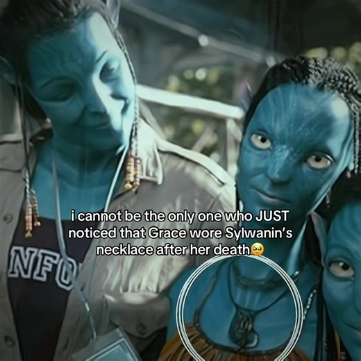 Grace Wears Sylwanin's Necklace After Death