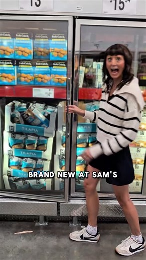 🚨 Brand new at Sam’s Club 🚨 The Safe Catch Fish Nuggets just landed and they’re a total freezer staple 🙌🐟🪝@safecatchfoods ✔️ Made with premium wild-caught pollock ✔️ Lightly breaded and perfectly crispy ✔️ Cooked in avocado oil — NO seed oils ✔️ 18g of protein per serving ✔️ 2-lb family-size box ✔️ Made in the USA ✨ Quick & easy to make — air fryer friendly or conventional oven friendly, ready in under 20 minutes. Perfect for busy weekdays or any meal, and a win for both kids and adults 👏 