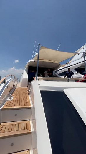 Luxurious Yacht Tour: Explore Modern Features and Design