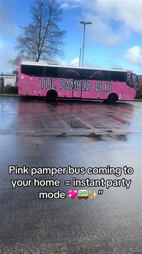Pink pamper bus on the drive = instant party mode 💖🚌✨ Have you spotted our @Kids Party Bus too 👏🥳📸🥳❤️❤️🚌